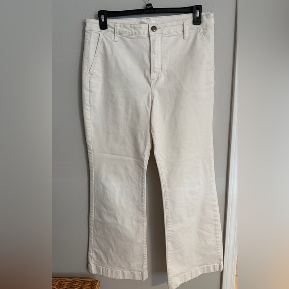 LC Lauren Conrad Denim - Lauren Conrad Size 14 Flare Jeans